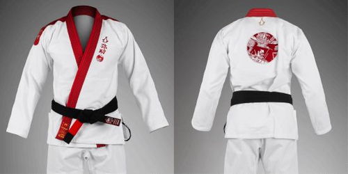 育碧官宣《刺客信條 影》運動服裝聯(lián)名系列，奈緒江T恤與彌助練功服引領潮流